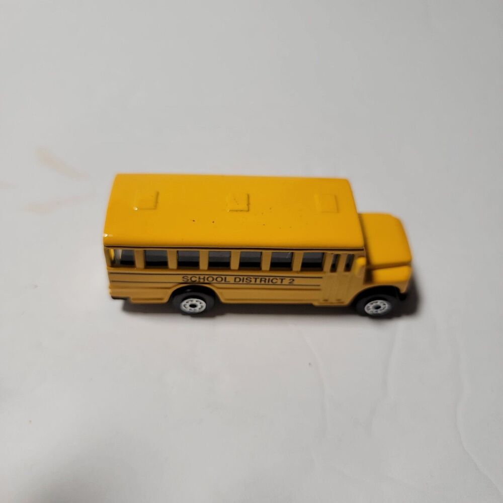 School Bus District 2 Truck Adventure Force Maisto Die cast Metal Toy Transport